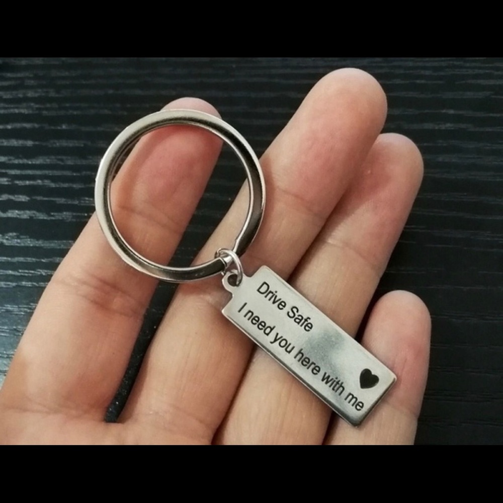 Silver keychain🦋